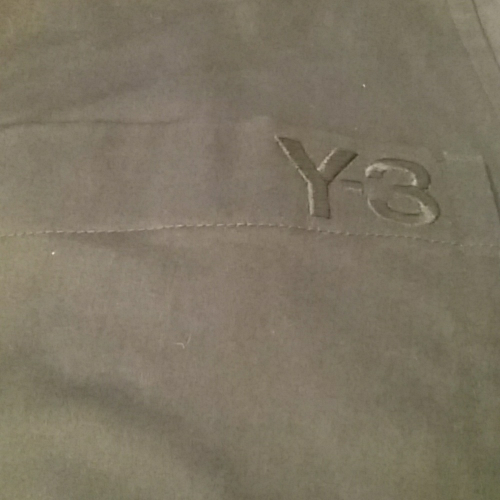 Y-3 Drop Crotch Shorts - Picture 7 of 7